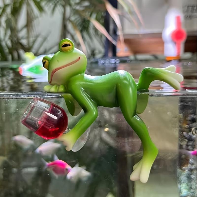 Frog Ornament Resin Decorative Cartoon Animal Hand-Painted Sitting Lying Down Standing Frog Figurines Garden Home Decor