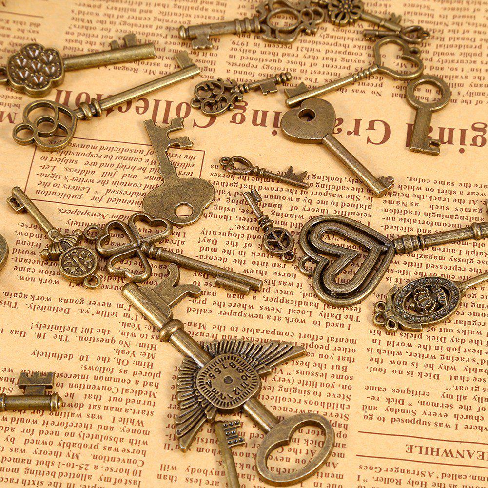 69pcs Assorted Antique Vintage Bronze Skeleton Keys Hrt Bow Jewelry