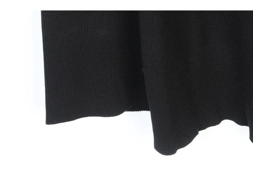 2025 Spring French Style Black Slimming Knit Dress with Short Sleeves