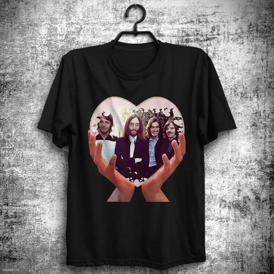 

Cotton T-Shirt John Lennon Paul McCartney Ringo Starr Heart The Beatles Unisex T-Shirt M