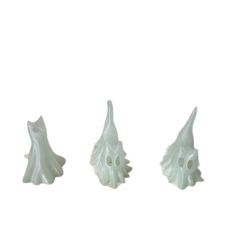 3Pcs Cute Unique Plastic Desktop Ornament For Christmas Thanksgiving Glow-in-the-Dark Cat Figurines Office & Home Decoration
