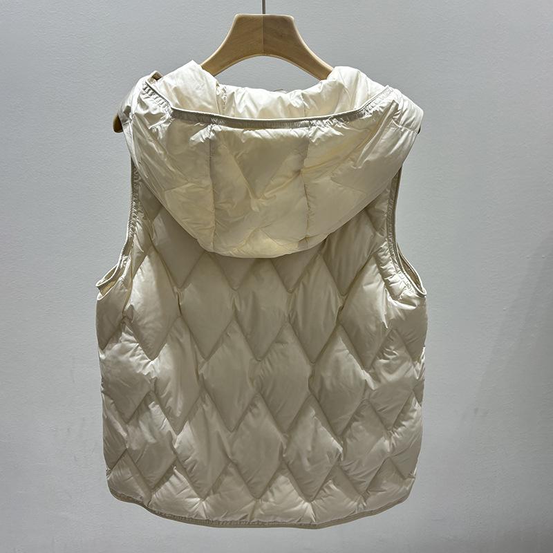 Autumn and winter new hooded short fashion down jacket women's V-shaped pressed line vest white duck down to keep warm in winter
