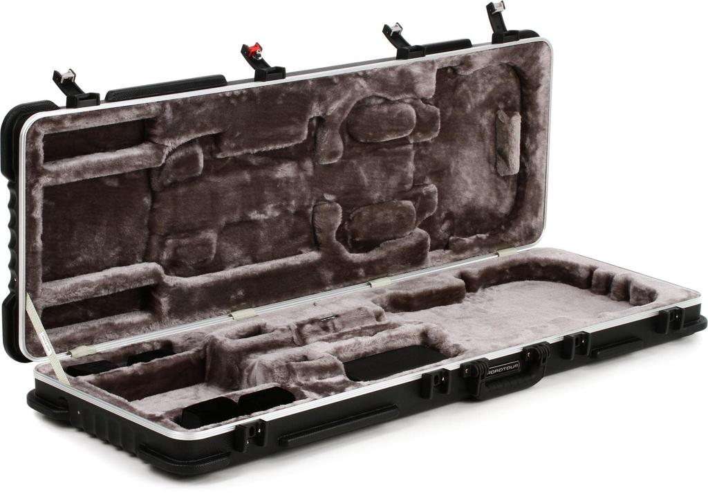 Ibanez MRB500C electric bass flight case that can store a variety of models by replacing the included pads