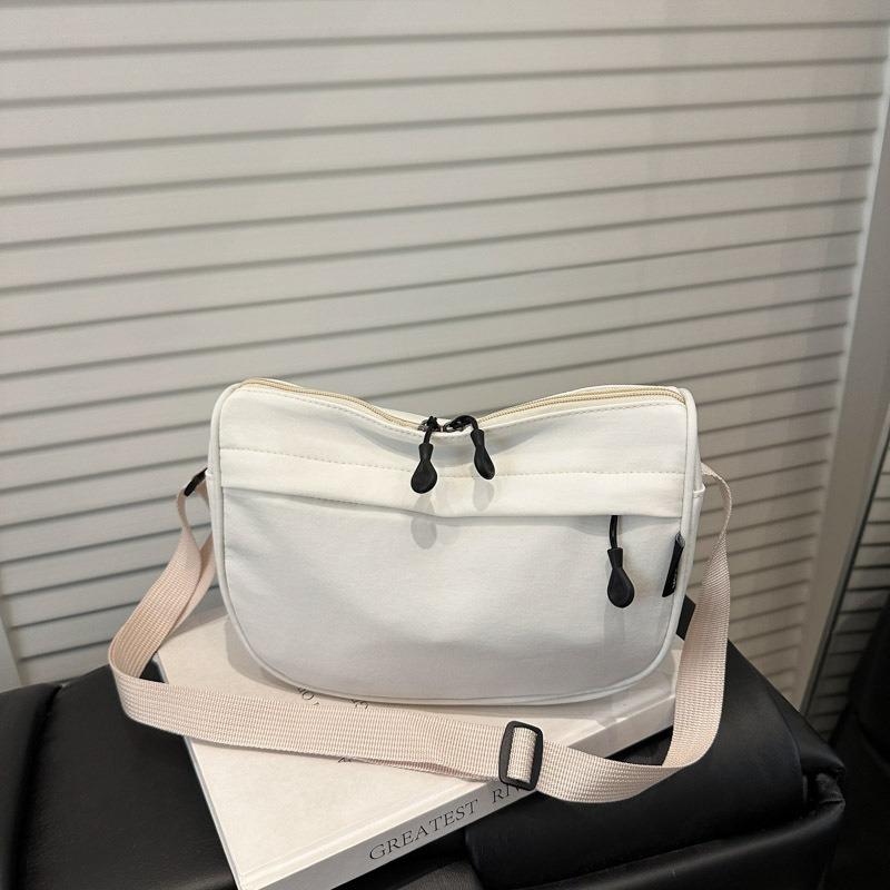 Fashion commuter large-capacity shoulder bag women's new casual versatile student class bag tote bag