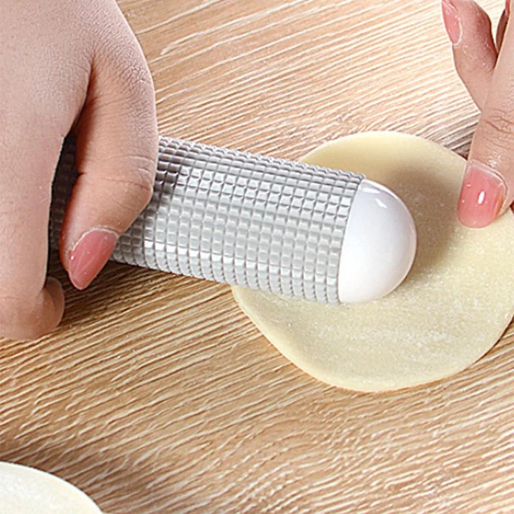 1pc-Rolling pin Household Baking Tool Non Stick Hand Rolling Dumpling Skin Floating Point Bread Exhaust Rod Rolling pin Pink