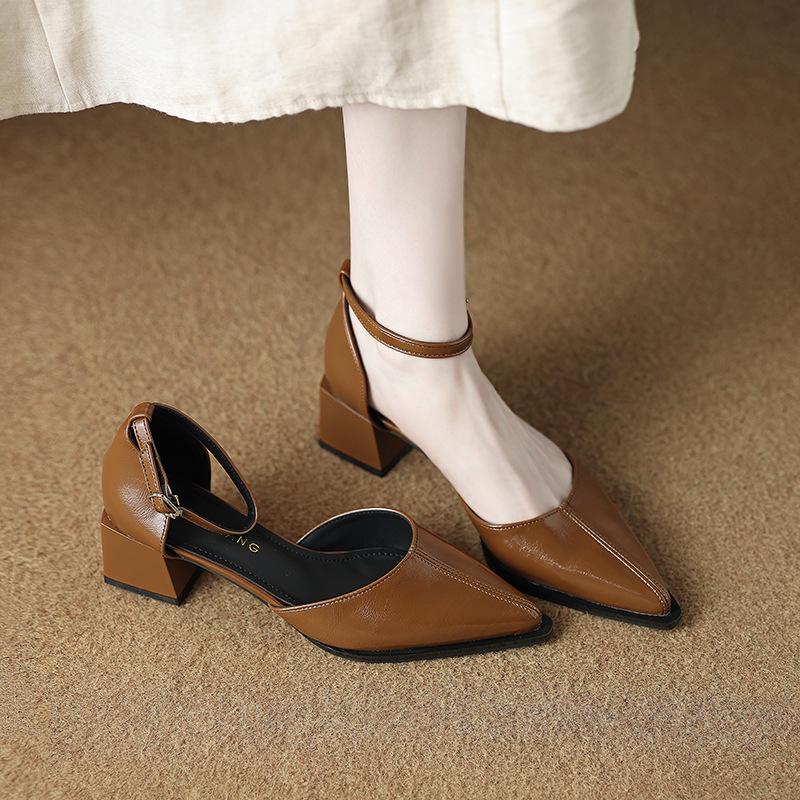 8716-1 pointed high heels women's 2025 spring and summer new temperament word with hollow bag head sandals