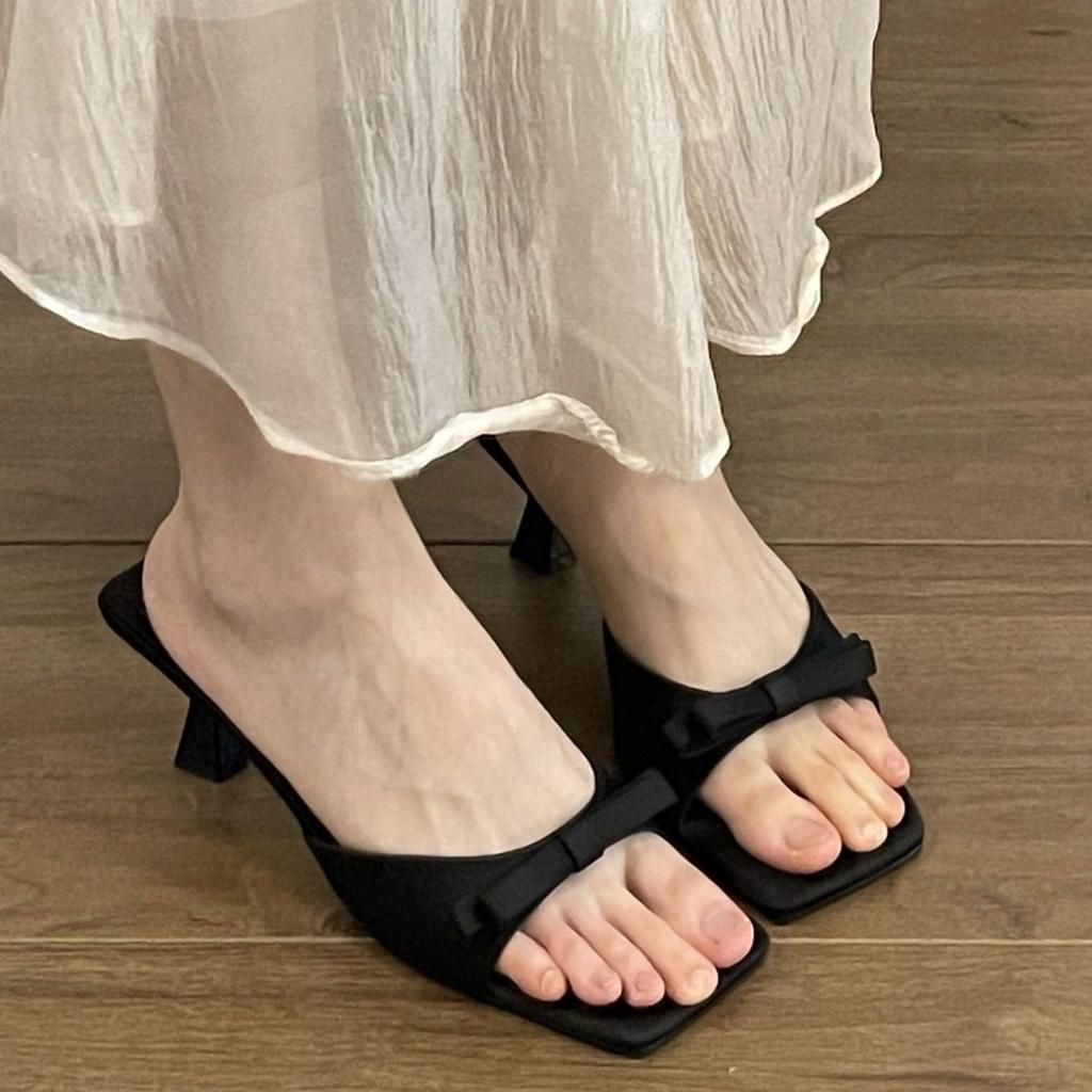Fairy style~ French beautiful bow silver high heels women's summer thin heels seaside vacation cool slippers outside