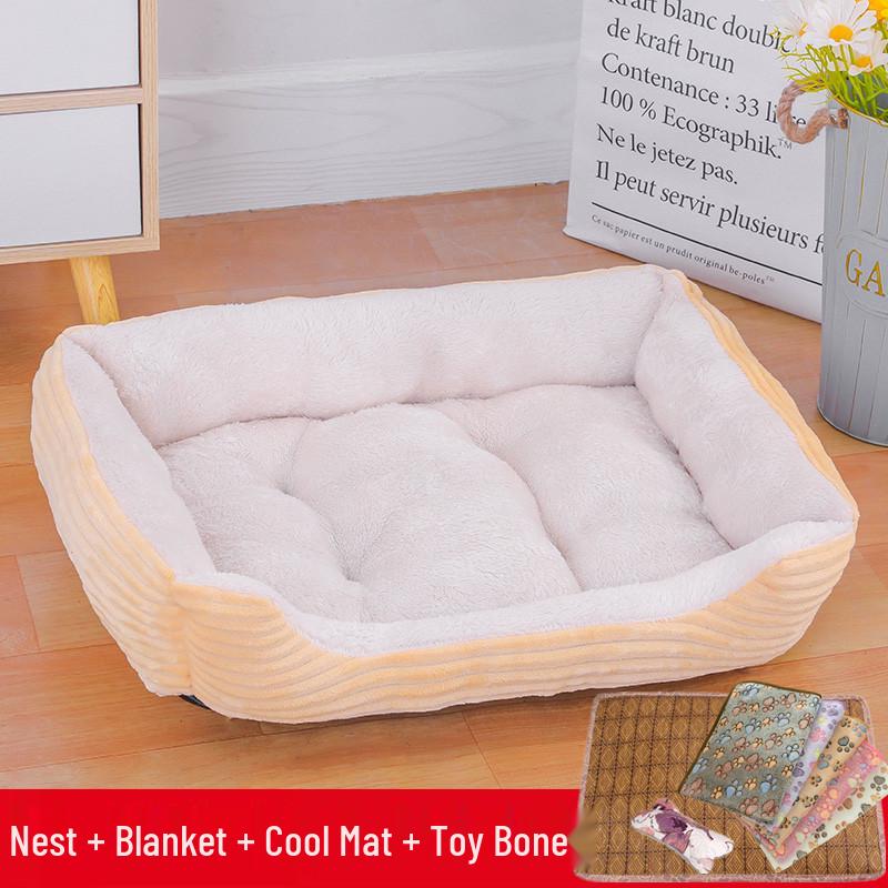 All-Season Pet Bed for Small Dogs & Cats - Winter Warmth Dog House Mat