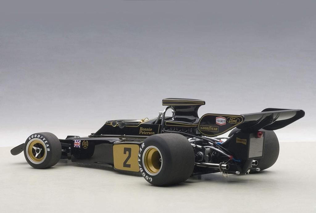 AUTOart 1/18 Lotus 72E 1973 #2 Ronnie Peterson