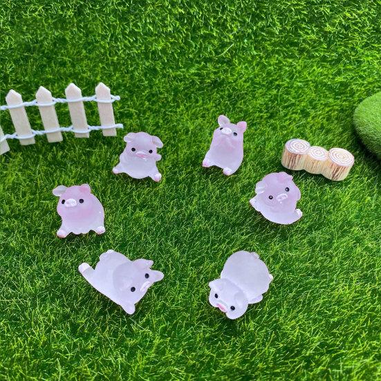 12ks barevné svítící figurky prasat Miniaturní kreslené prase Pryskyřičné ozdoby svítící ve tmě Roztomilé pryskyřičné řemeslo Socha zvířete DIY Mikrokrajinka