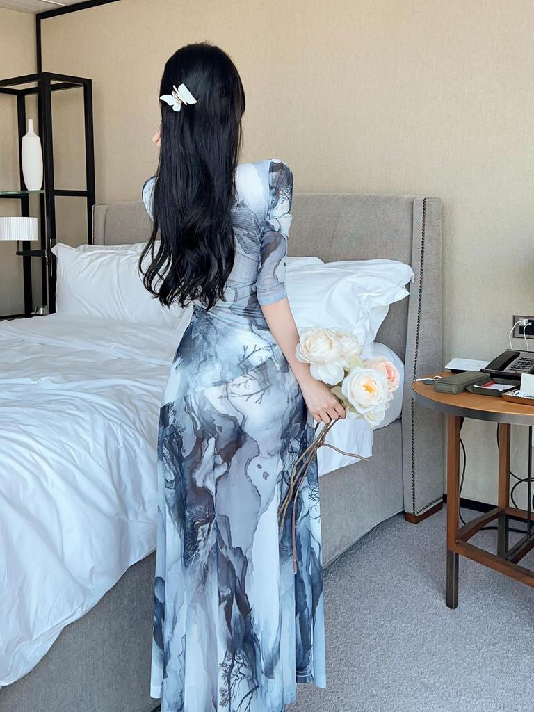2025 Modern Chinese Qipao: Elegant Slim-Fit High Slit Dress for Summer & Autumn