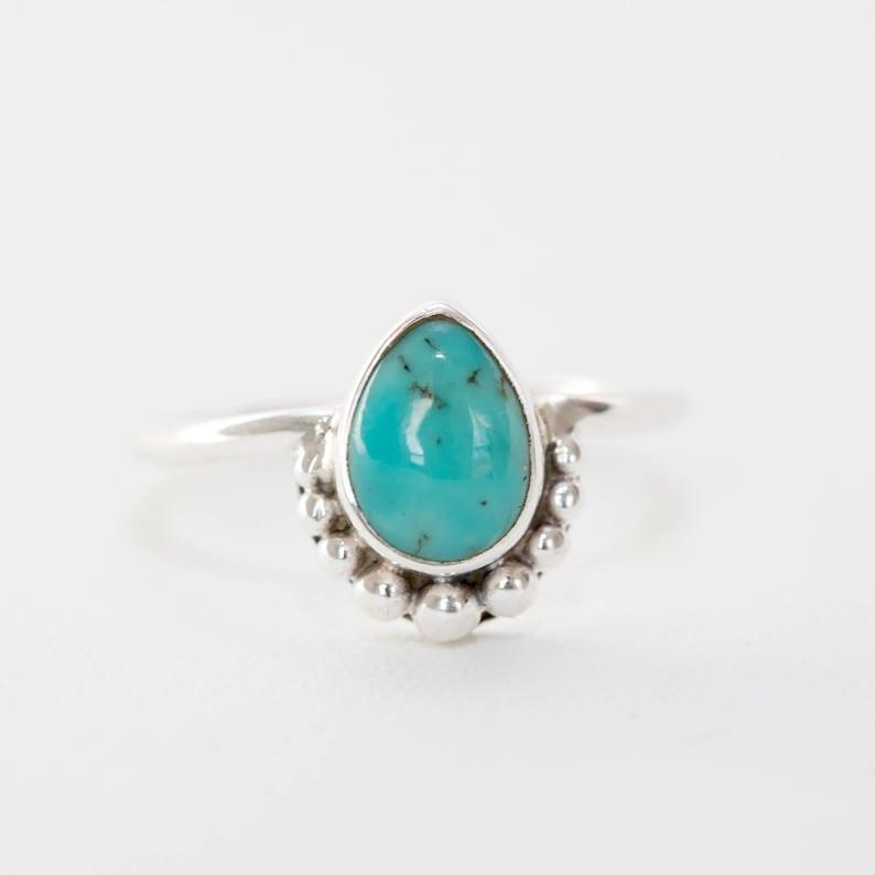 Narin Turkuaz Yüzük • Kişiye Özel Narin Yığılabilir Yüzük • Yeni Anne İçin Kişiselleştirilmiş Hediye • Bebek Duşu Hediyesi • Evcil Hayvan Severler İçin Takı •