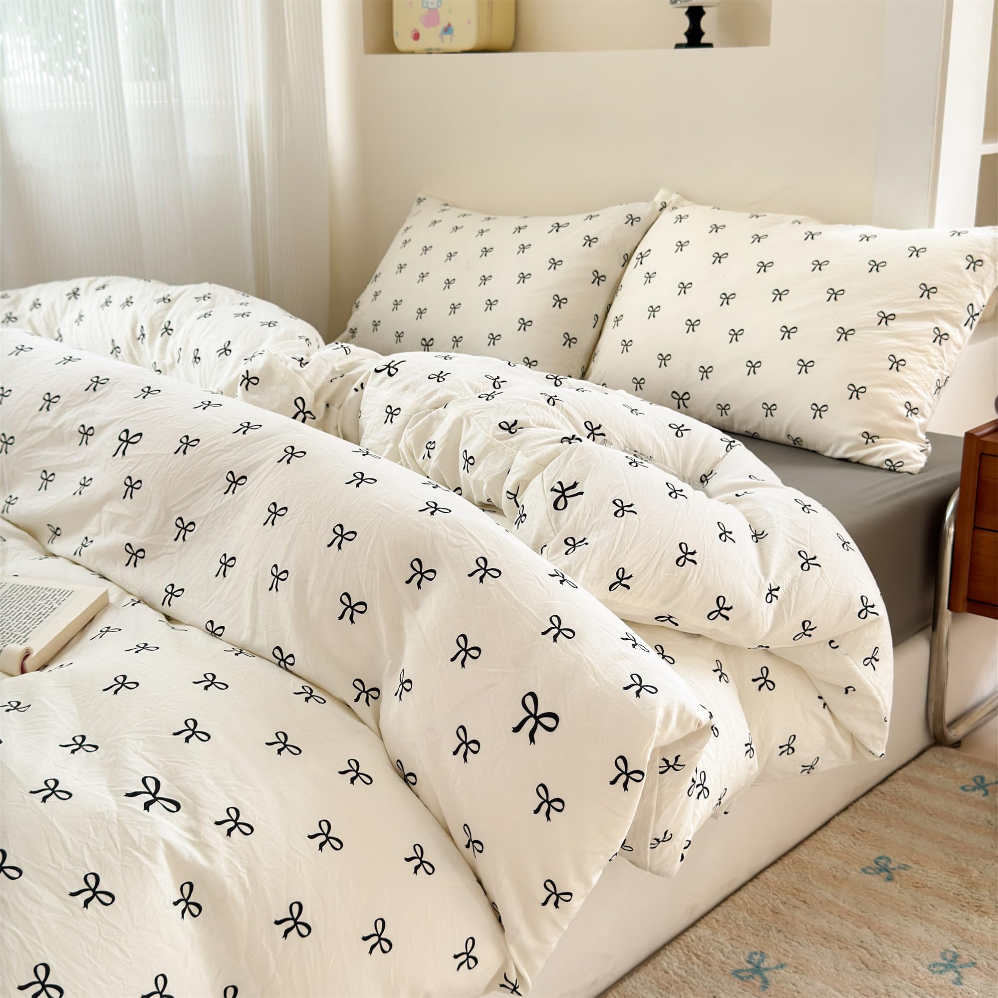 

YYHNOOOOK Duvet Cover Suitable for Western and Japanese Style Includes Duvet Fitted and Suitable for All Machine Washable SD Semi-Double 4-Piece Set, чёрный