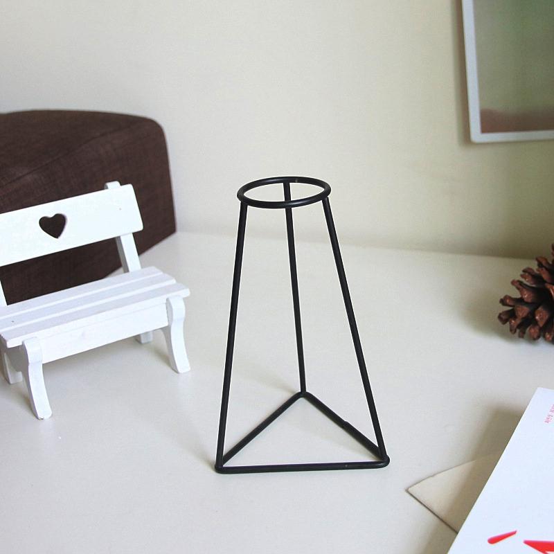 

1 шт. Ретро Железная Линия Настольная Ваза Горшок Орнамент Металлический Держатель для Растений Скандинавские Стили Цветок Домашние Украшения чёрный