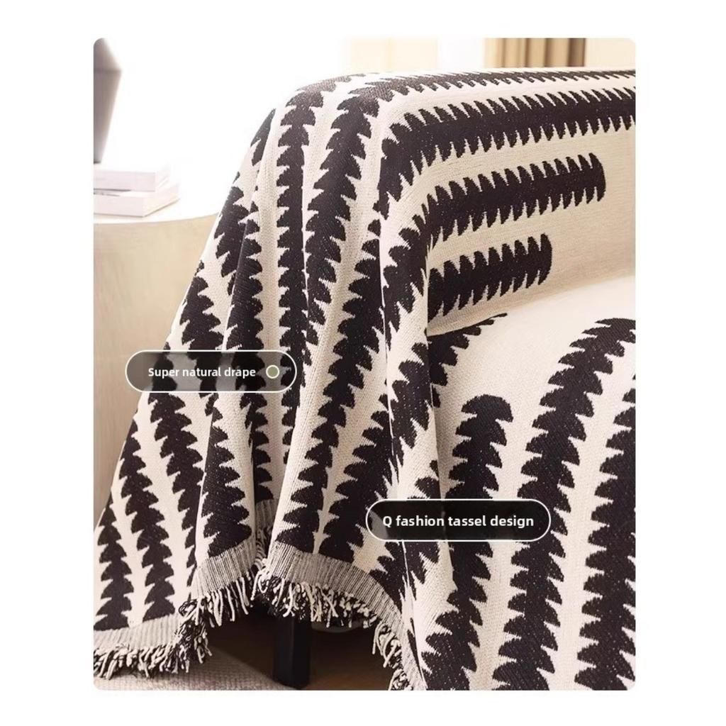 Sofa Cover, Anti Cat Scratch Sofa Towel, Full Cover for Autumn and Winter Seasons, Sofa Blanket Cushion, Sofa Cover Cloth, Living Room