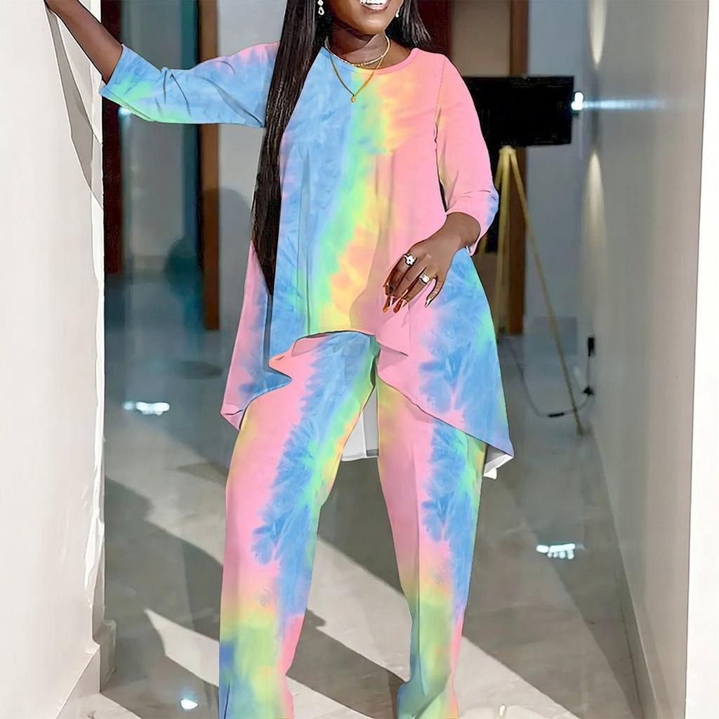 Women Plus Size Two Piece Coordinated Outfit Round Neck Three Quarter Sleeve Irregular Hem Top Printed Wide Leg Trousers