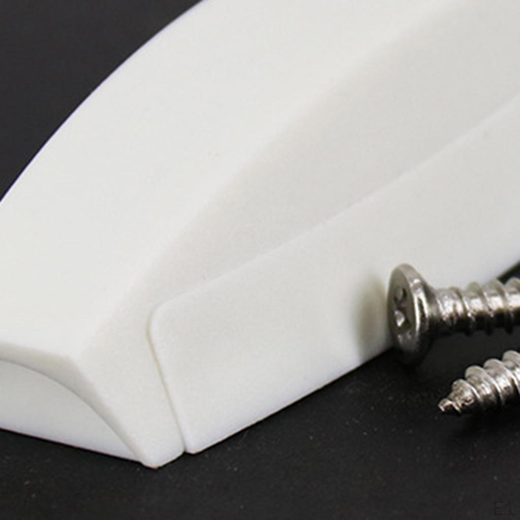 Support de porte de coffre de camping-car robuste pour un rangement sécurisé