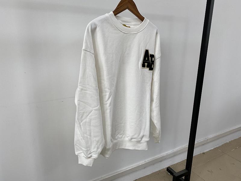 Early Autumn Off-White Women's Crew Neck Fleece Sweatshirt with Hand-Cranked Embroidery