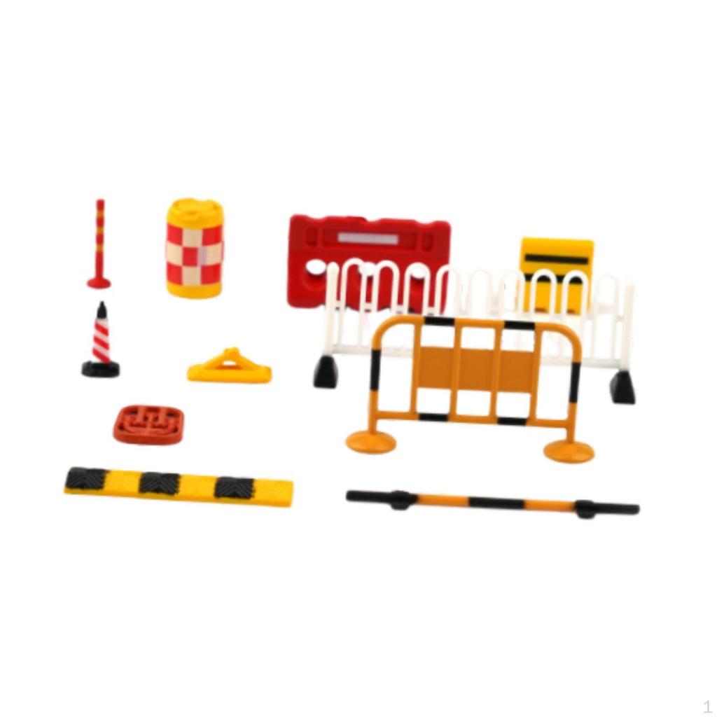 1/64 Diorama Accessories Model Set Accessory Sturdy,Hand Painted,Creative,Miniature Realistic for