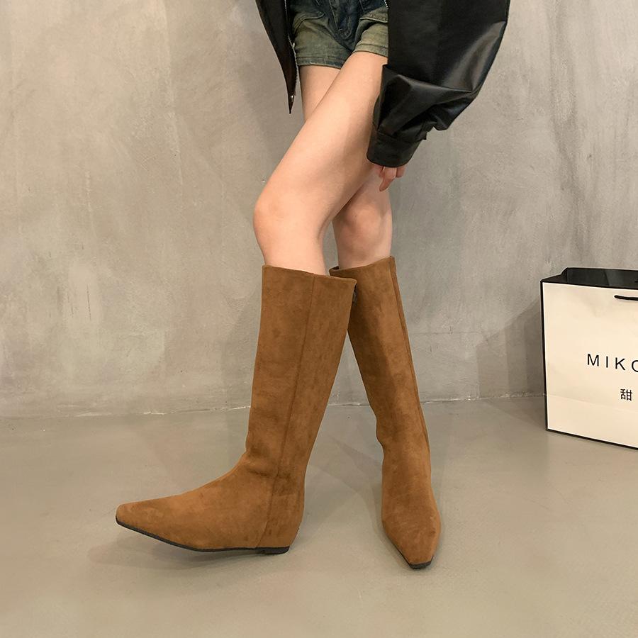 Inner Heightening Retro Khaki Skinny Boots Medium Boots Women's Shoes 2025 New Autumn and Winter Long Tube Knight Boots
