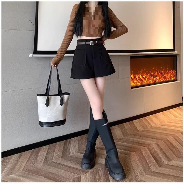 Women's Wool Blend Wide-Leg Suit Shorts - Autumn/Winter Fashion, Slimming and Thick