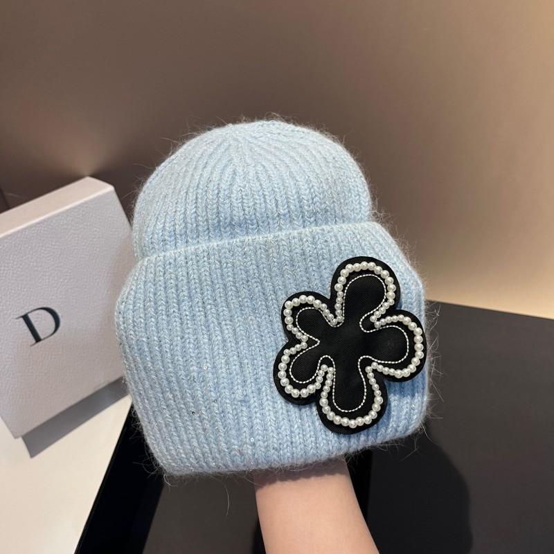 Womens Winter Knit Beanie Pearl Flower Faux Fur Hat Soft Shiny Warm Outdoor Fashion