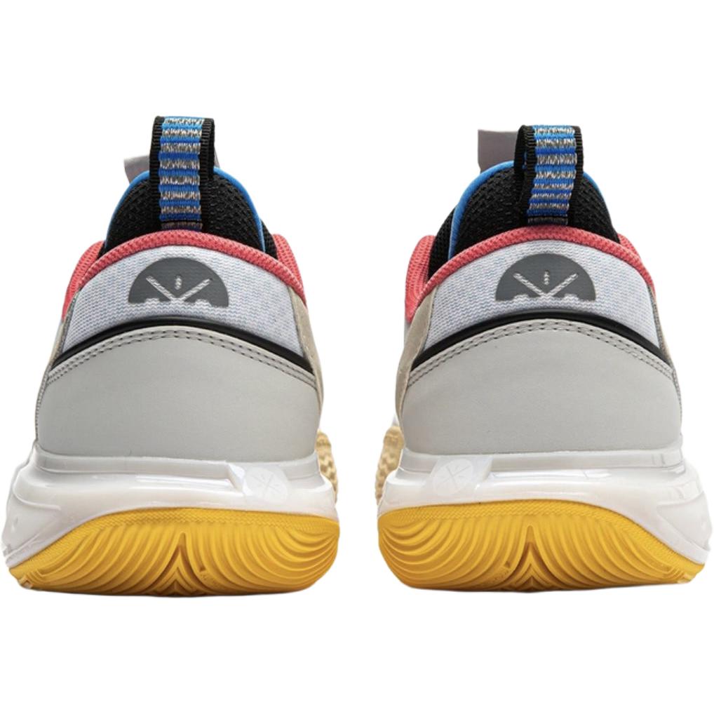Li Ning Comfortable Sports Non-Slip Breathable Low-Top Basketball Shoes Kids Sneakers White YKBU032-3
