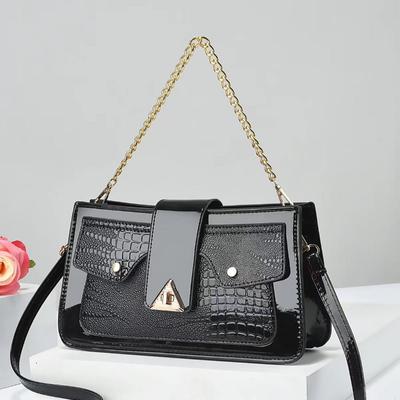 Yeni Yaz Zincir Çanta Kadın PU Deri El Alışveriş Çantaları Kadın Omuz Çapraz Çanta Tasarımcı Çantalar Bayan Çantaları