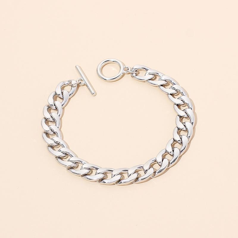 European and American ins new accessories have the same simple bracelet, with a cold design and temperament.
