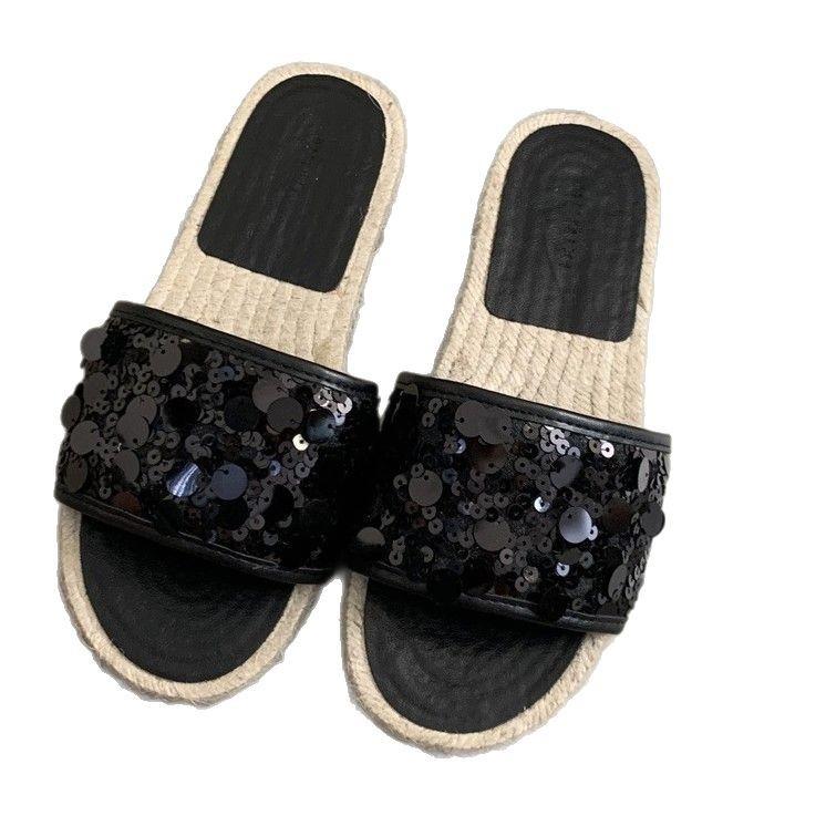 Sequined women's slippers women's outer wear summer new beautiful fairy wind travel seaside beach flat fisherman shoes