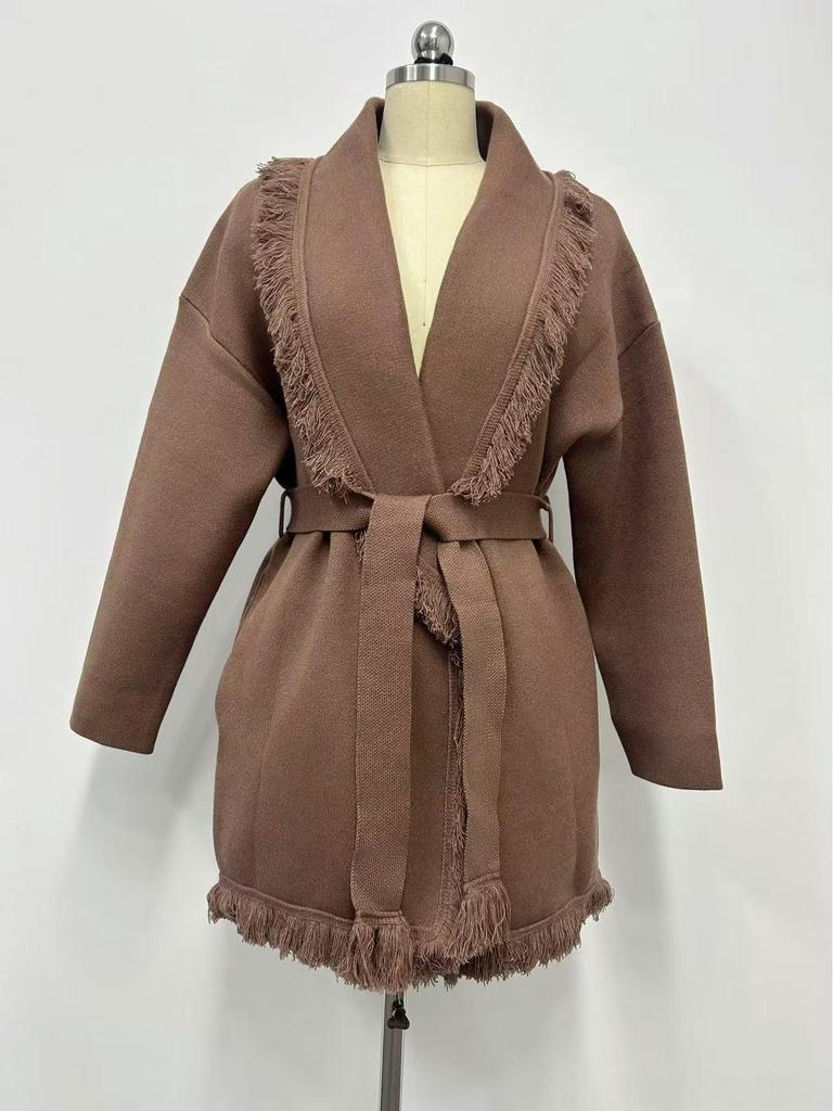 Jesienno-zimowy kardigan sweter płaszcz w kolorze kawy z frędzlami, średniej długości, w stylu retro