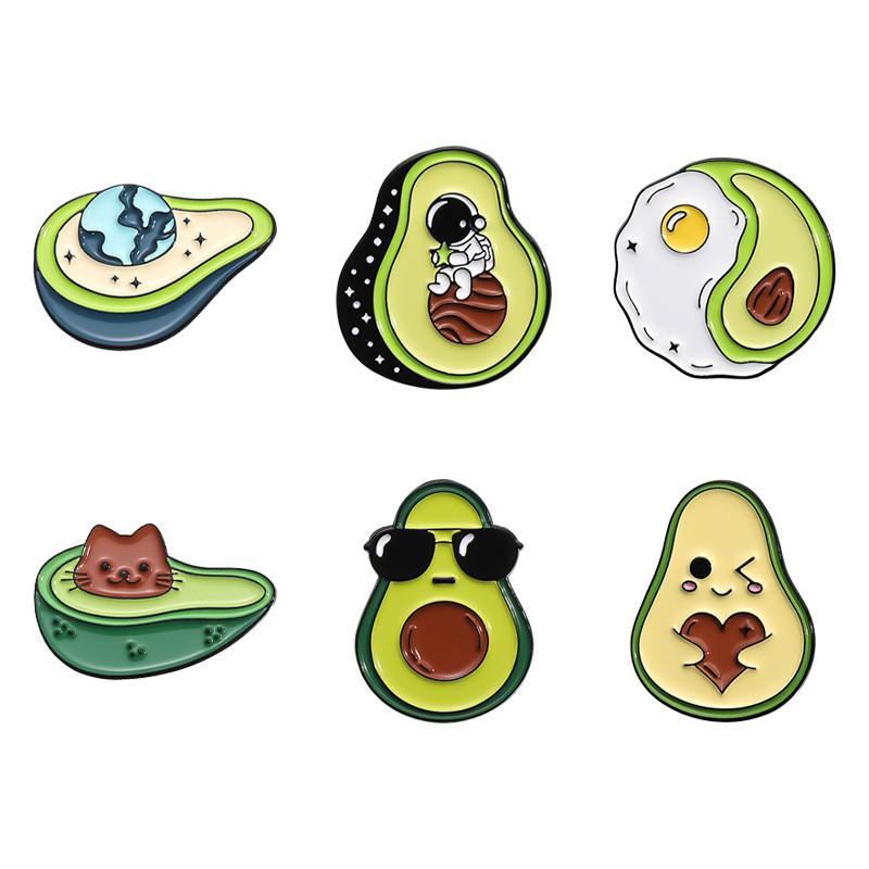 Adorable Cartoon Avocado Series Green Badge Cute Cat Astronaut Heart Shaped Metal Brooch
