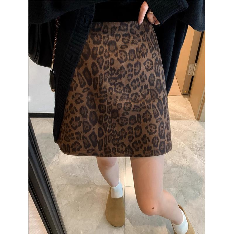 

Ретро леопардовый принт, мини-юбка А-силуэта с высокой талией для женщин - издание лето 2025 M чёрный
