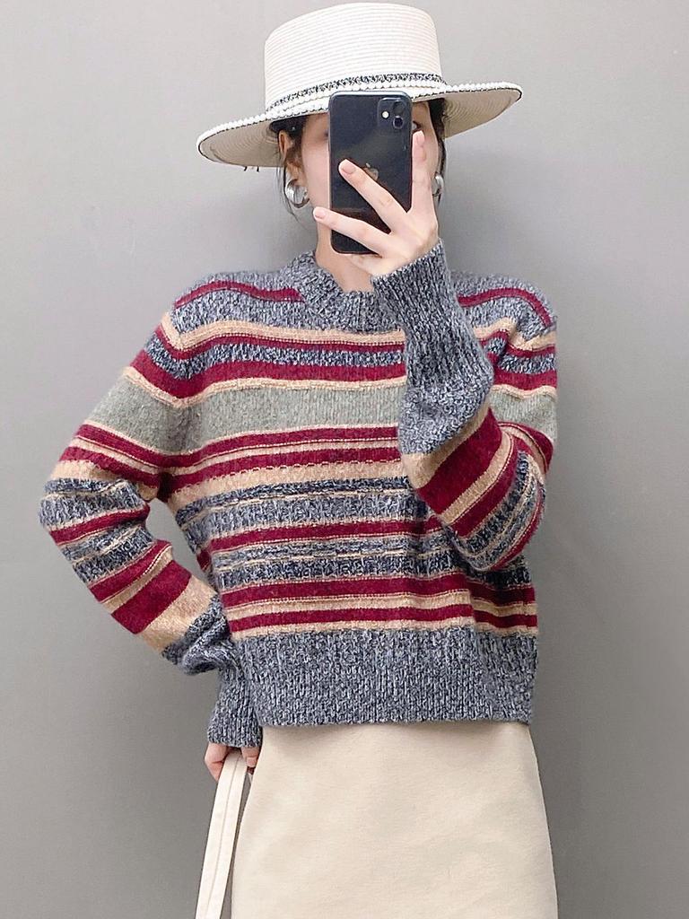 Petite Round Neck Striped Cashmere Sweater - Trendy Autumn/Winter Knit Top for Women