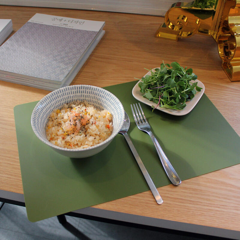 Basic Green Silicone Table Mat 1P lime