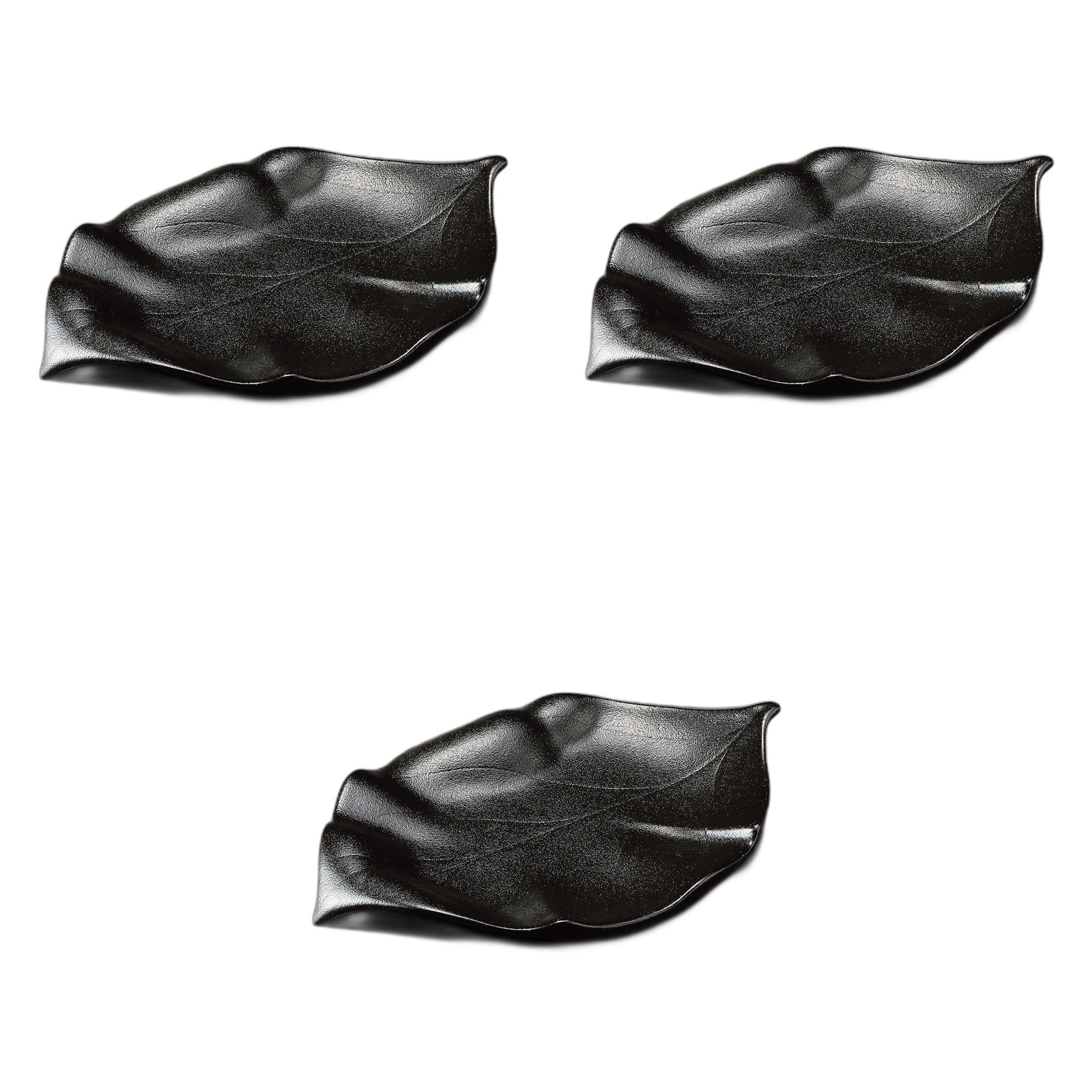 

Set of 3 Seto Black Young Yakitori Plates x 18 x Ceramic Yakitori Plates by Setomonohonpo Leaf-Shaped [26 3cm]