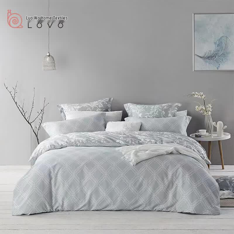 LOVO Pure Cotton 4-Piece Bedding Set
