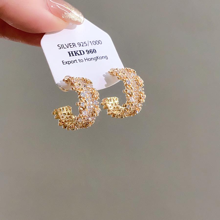 Orecchini Vintage a Forma di Pera con Perle e Intarsi di Diamanti - Stile Retrò, Lusso Leggero, Design di Alta Gamma