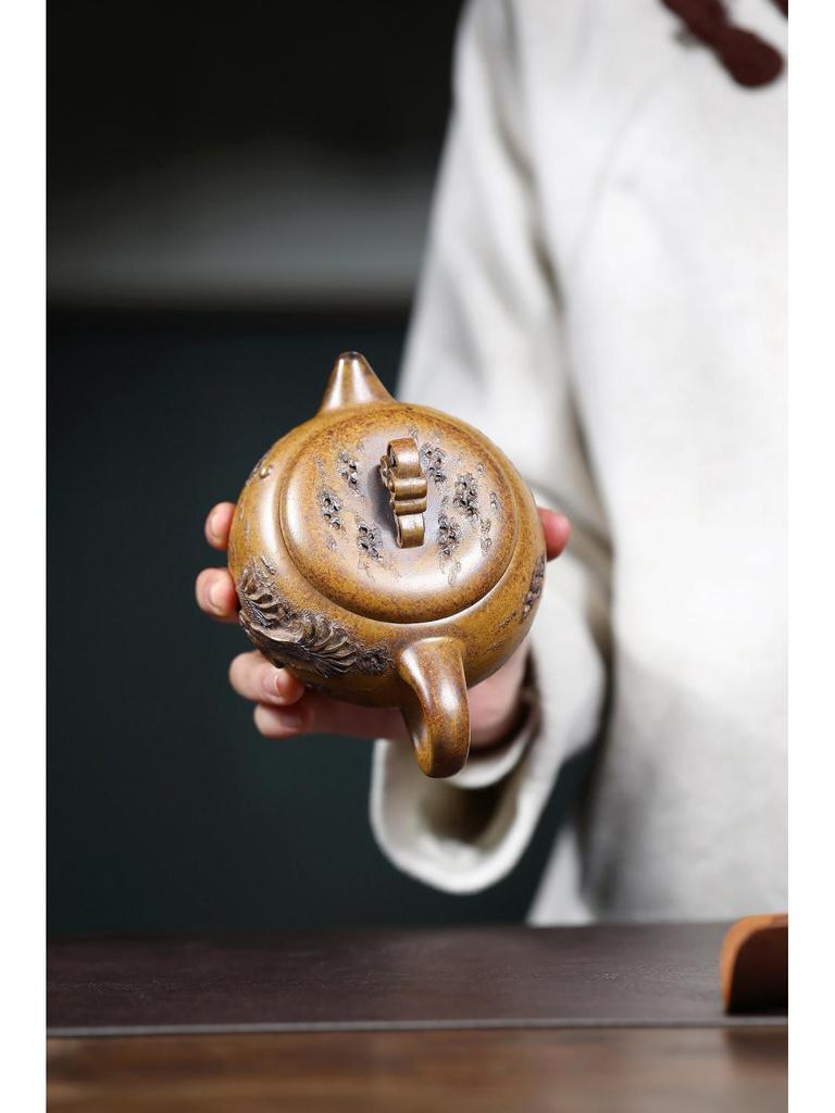 Handmade Yixing Dragon Bone Gold Sand Kung Fu Tea Set by Renowned Artist
