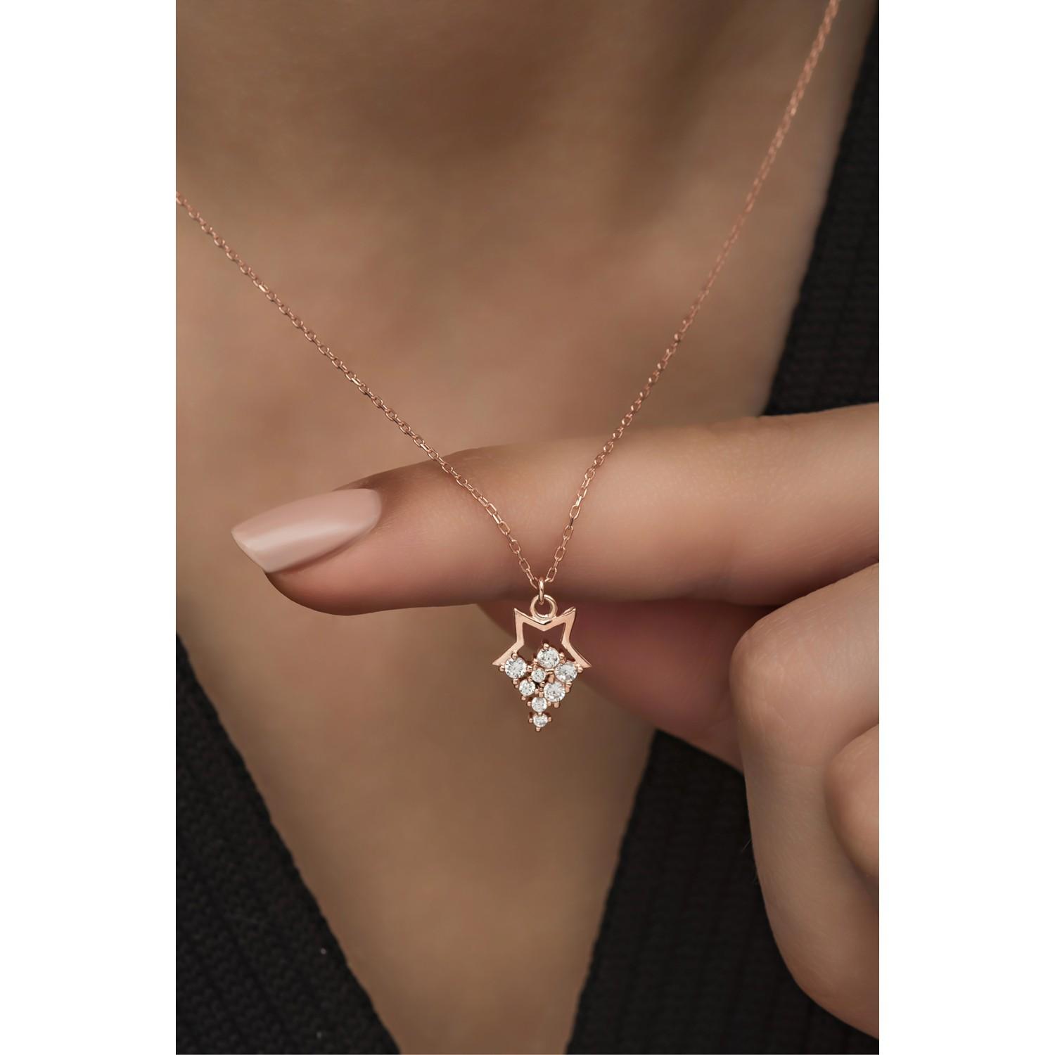 

Крошечная сияющая звезда из стерлингового серебра 925 пробы