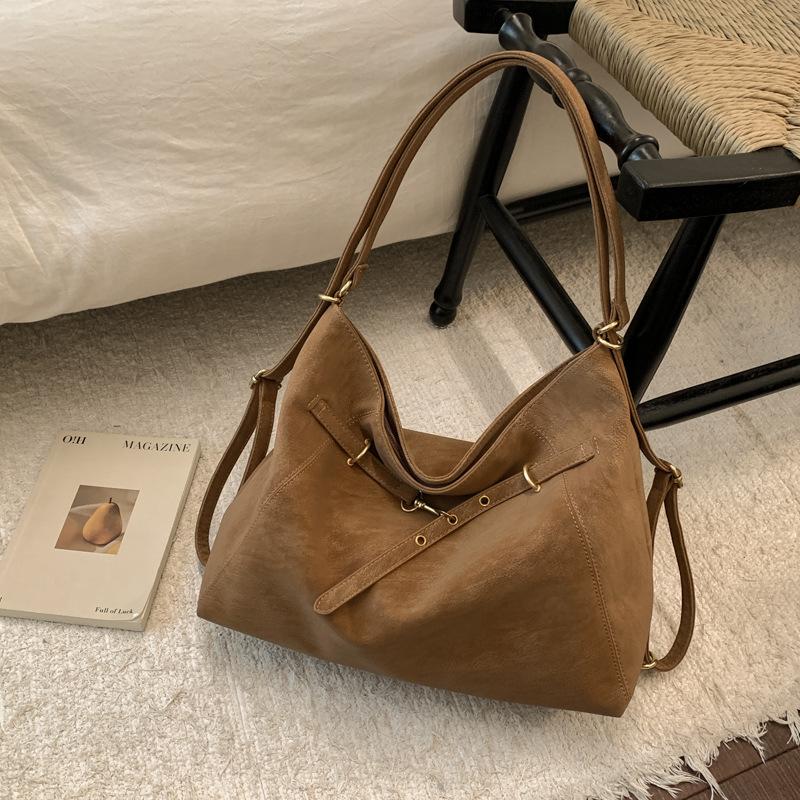 Retro suede tote bag women's new fashionable large-capacity commuting high-value fashionable casual shoulder bag bag
