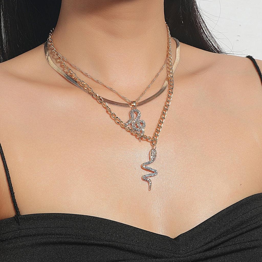 European and American Snake-shaped Design Open Neck Chain Women's Snake Shape Personalized Trend Wind Necklace