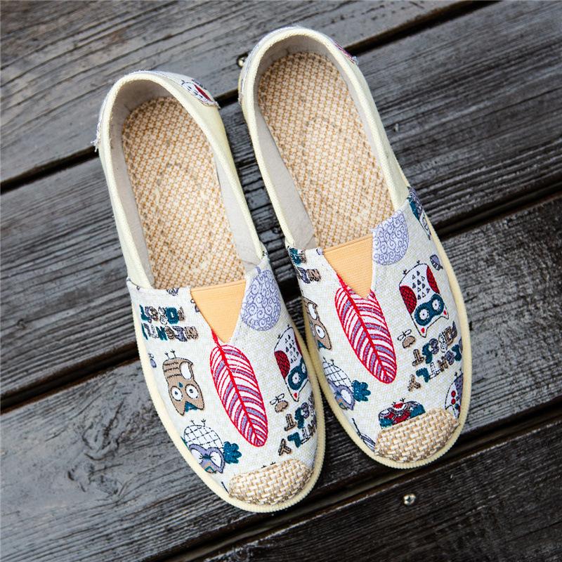 New fashion canvas shoes female student flat white shoes Korean version casual fisherman shoes one pedal lazy shoes