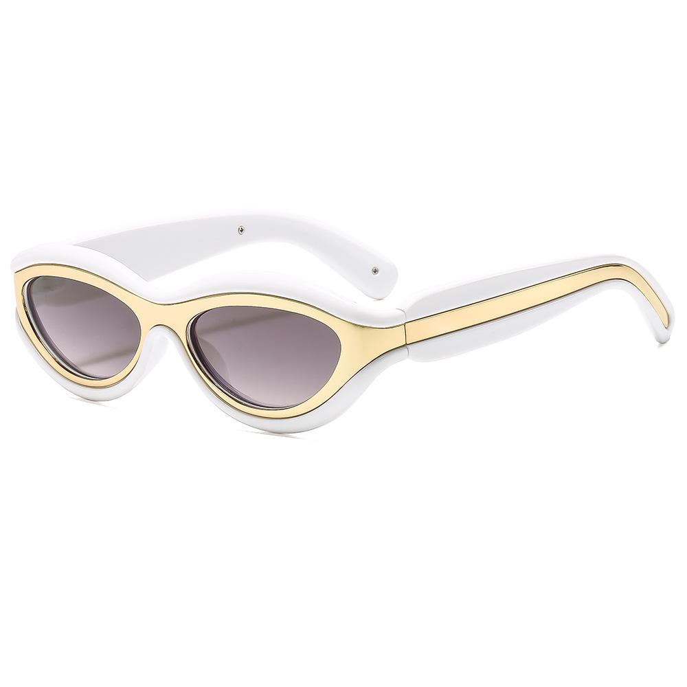 2024 High-End Tortoiseshell Cat-Eye Sunglasses for Women - Small Frame with UV Protection and Gradient Lenses