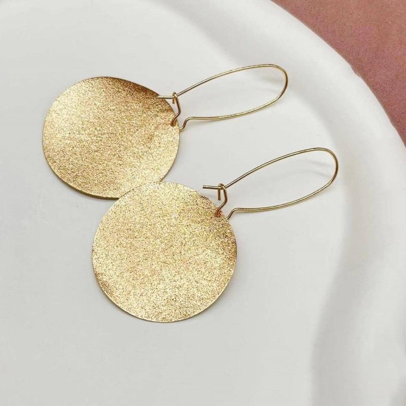 

Geometric Matte Earrings for Women Minimalist Electroplated Everyday Versatile European Style Jewelry золотой