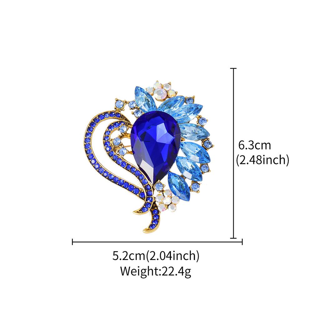 Retro Crystal Susceptible Dress Brooch Personality Versatile High-end Clothing Coat Coat Accessories
