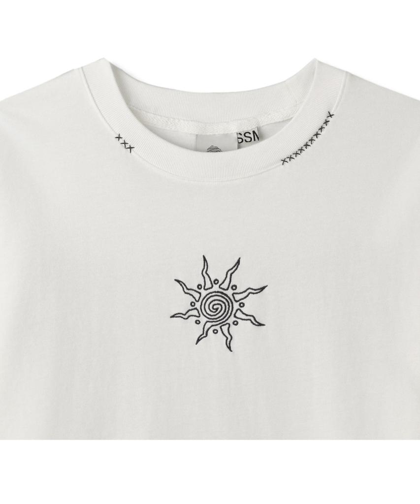 Aejyuttingkeumamaindeu Solar Eclipse T-Shirt_White