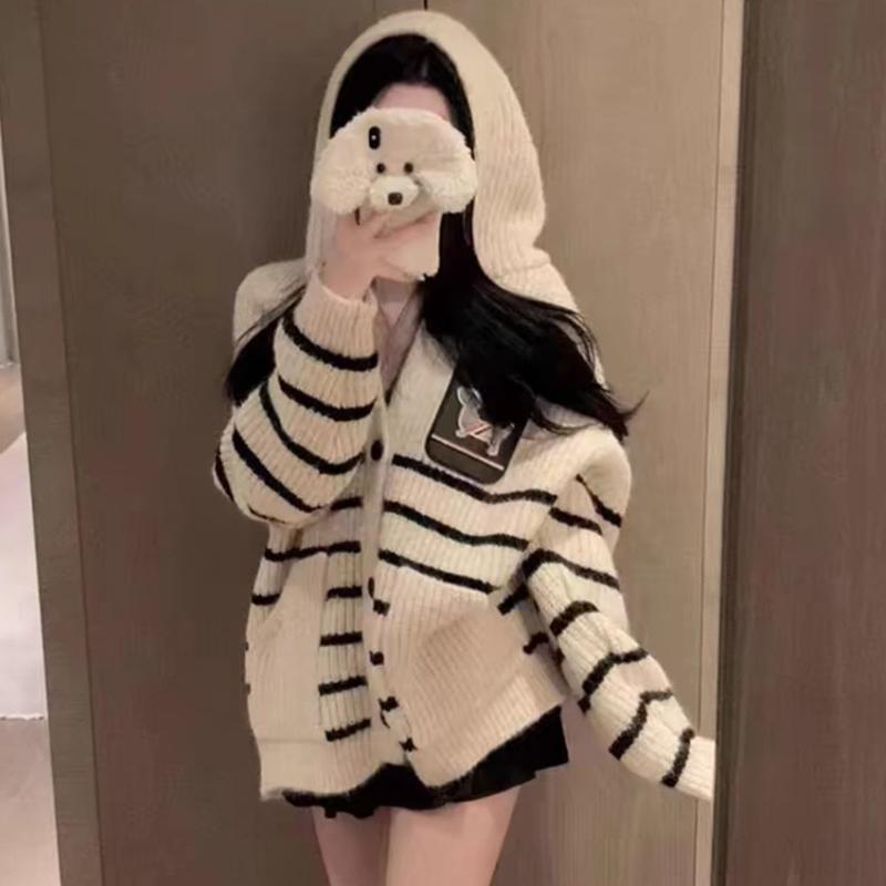 

Зимний длинный свитер осень Женский кардиган с длинным рукавом вязаный полосатый Повседневный однобортный Двойной карман с капюшоном Трикотажное пальто One Size