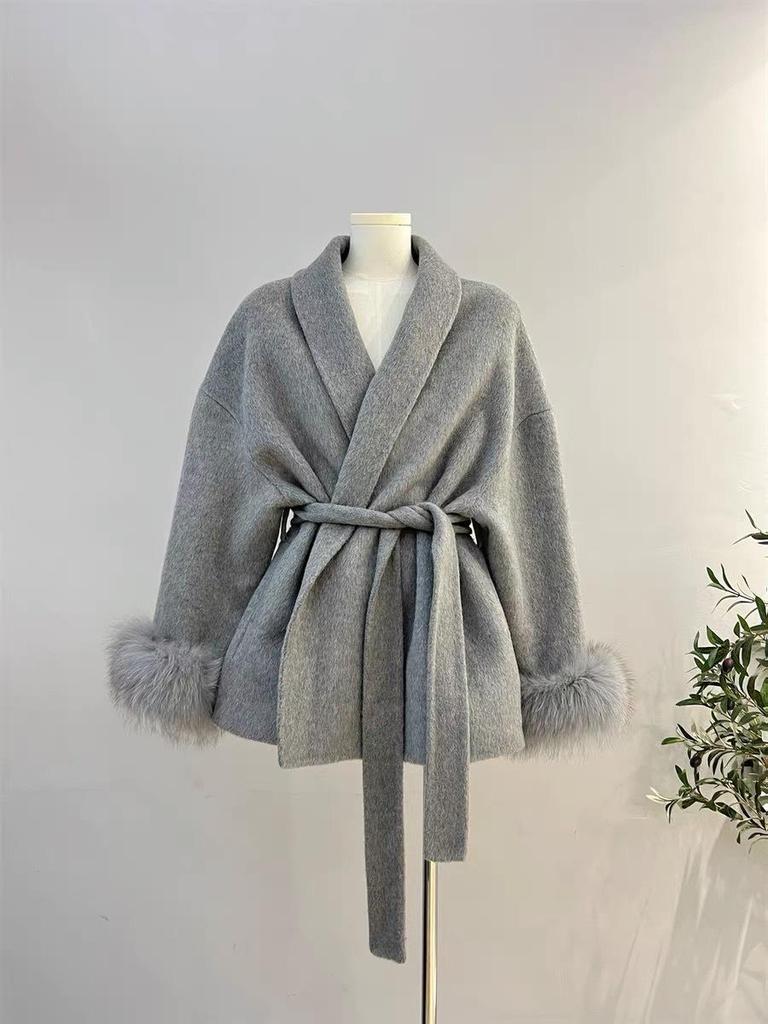 2025 Women's Short Fox Fur Wool Coat - Double-Sided Bathrobe Style