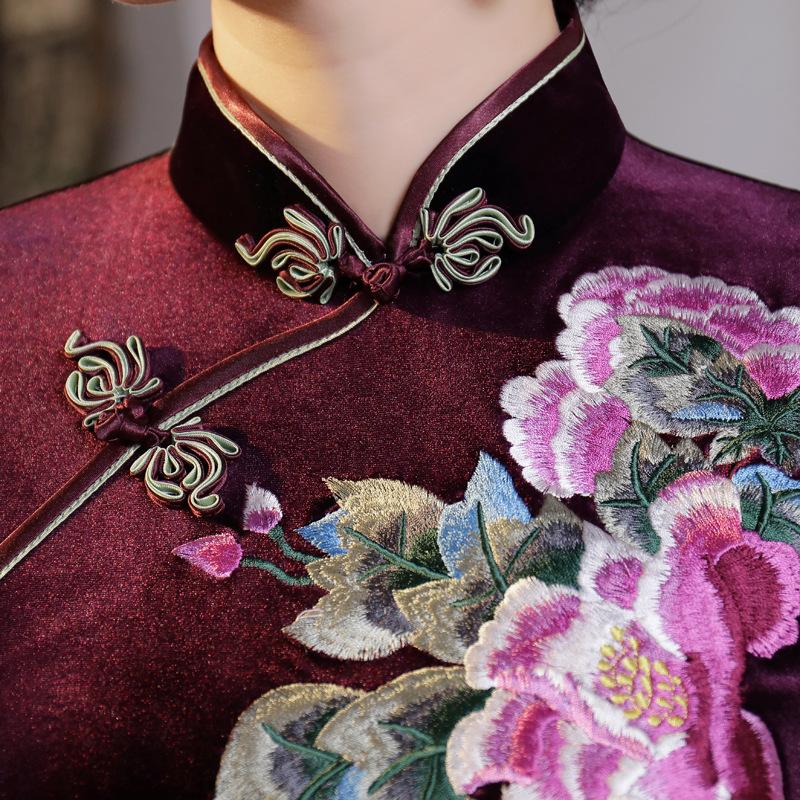 T0011-B New velvet long cheongsam improved daily banquet large size performance clothes women's Chinese style